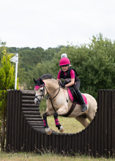 Young Rider Short Sleeve Shirt | Berry