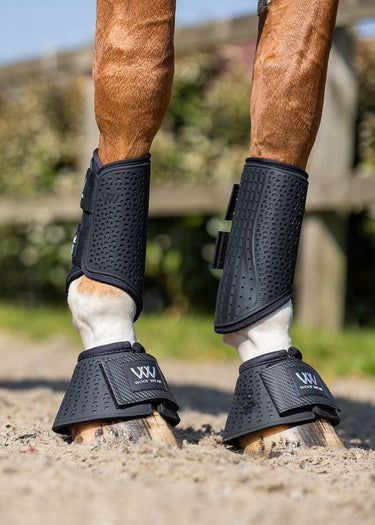 iVent Overreach Boot | Black