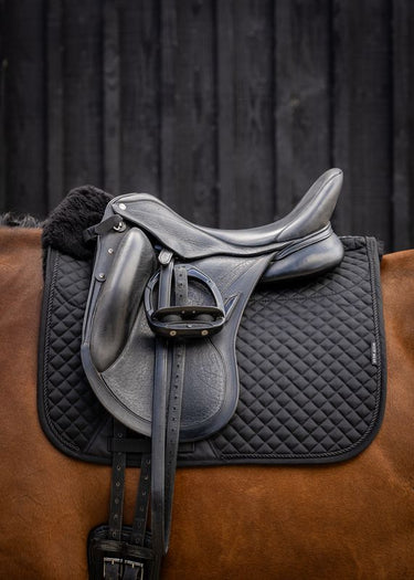 DR Sheepskin Pad | Black