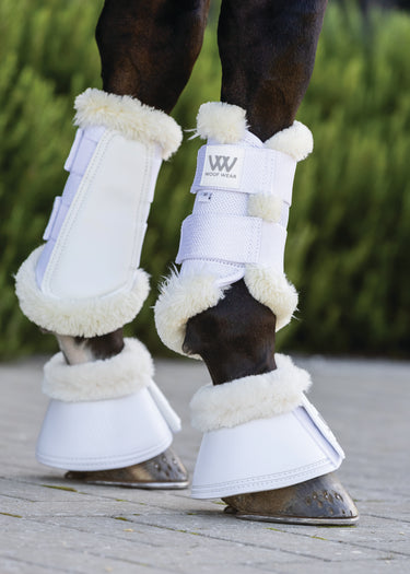 Vision Elegance Brushing Boot | White